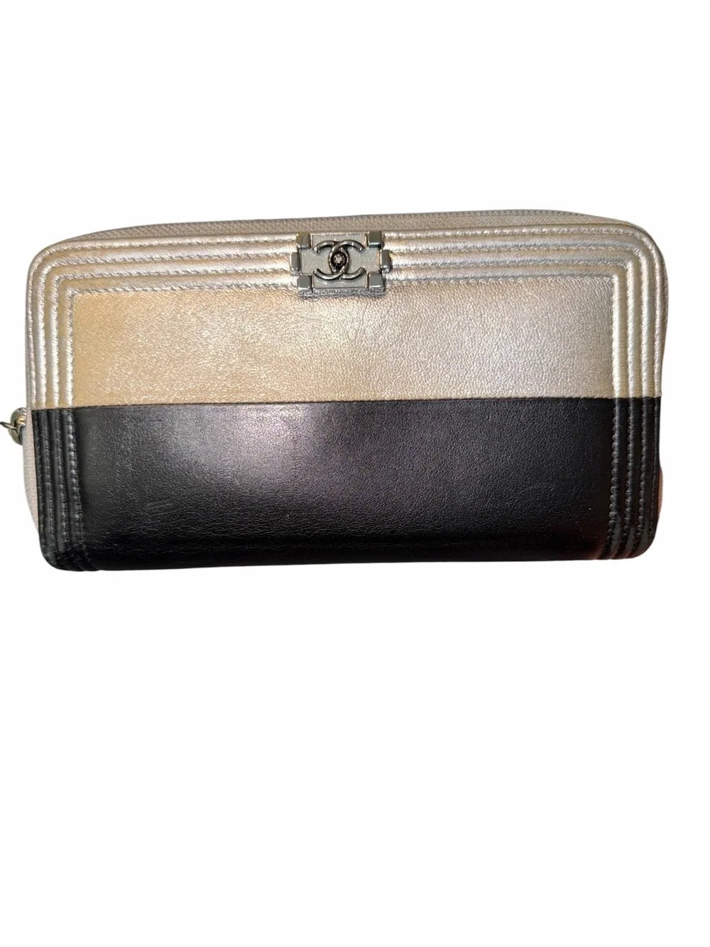 CHANEL Black/Silver Leather Compact Boy Wallet